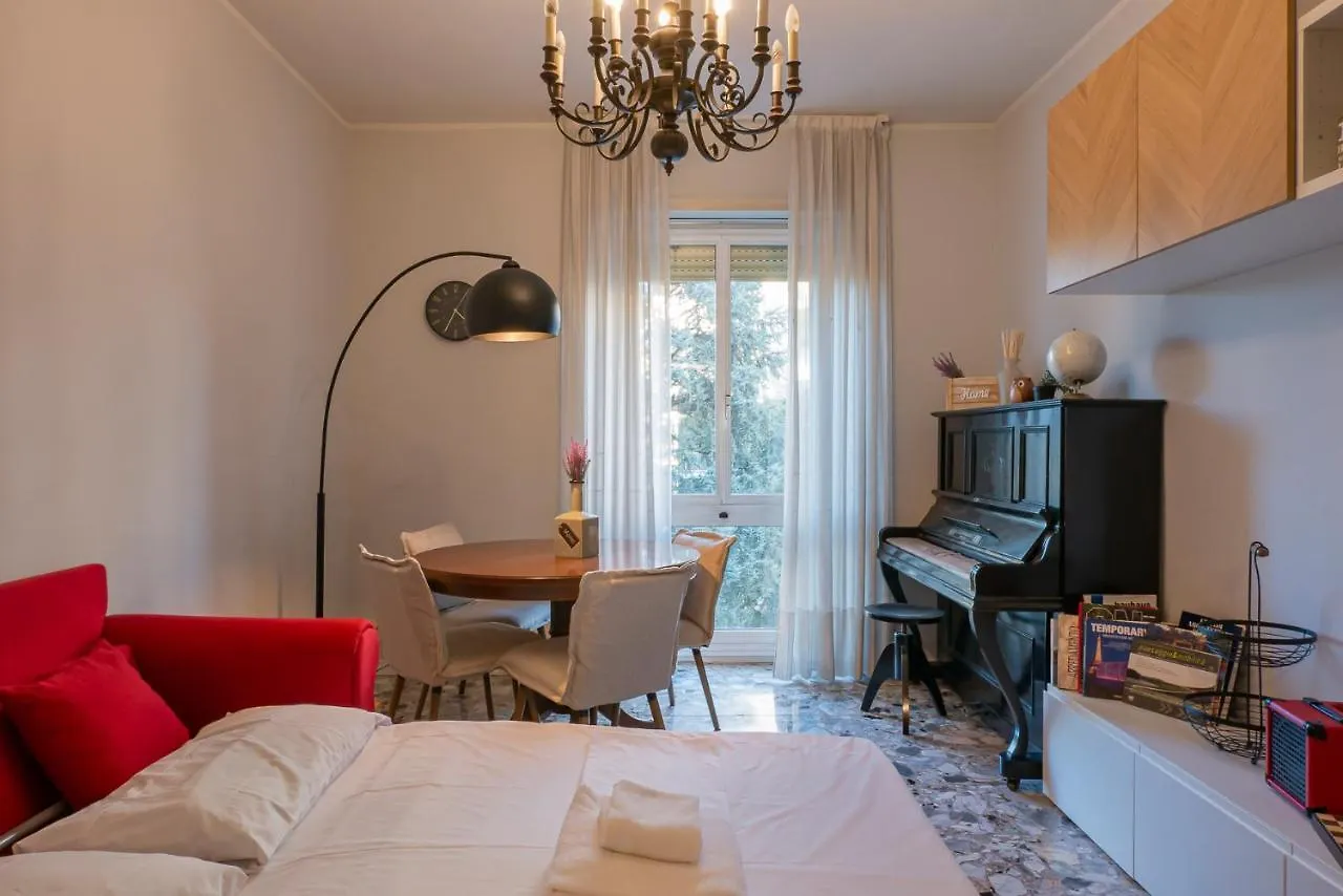 Cozy Apartment Treviso 31 Milano