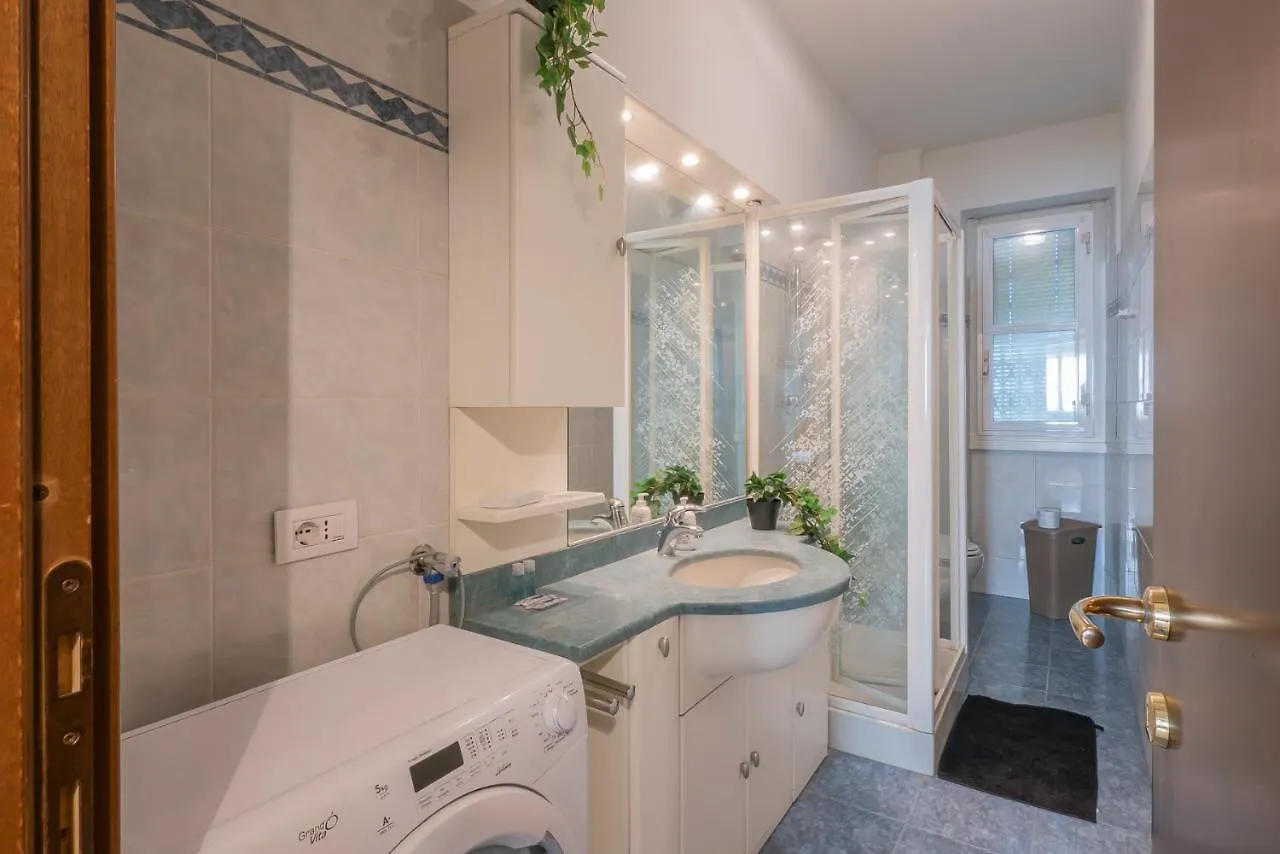 Cozy Apartment Treviso 31 Milan